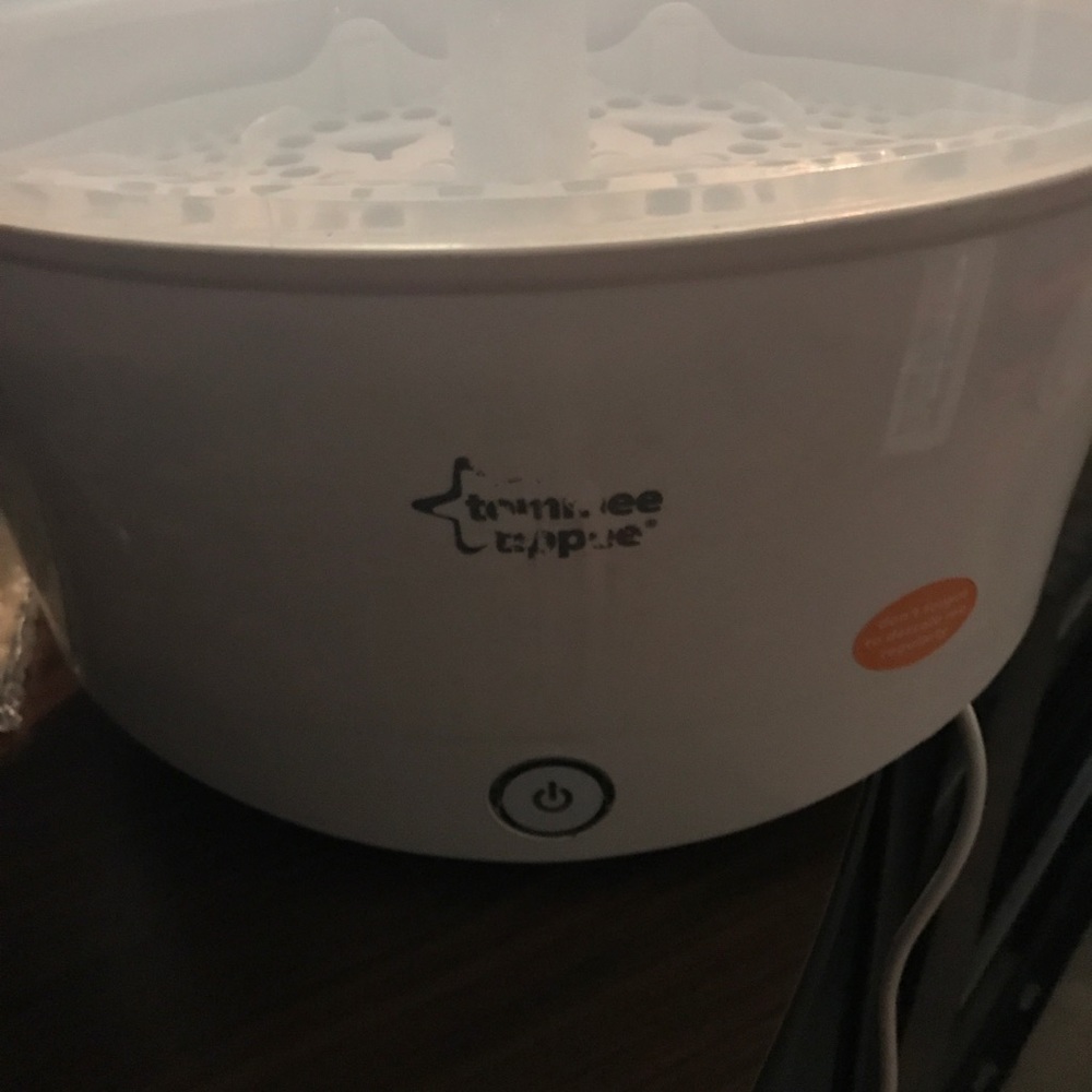 Tommie Tippie Bottle Sanitizer